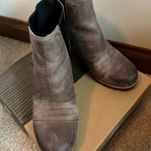 Sorel LEA Wedge Joan of Arctic 8.5